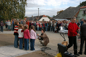 Slavnostní otevření zrekonstruované tělocvičny 2006