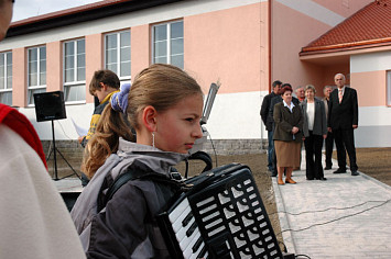 Slavnostní otevření zrekonstruované tělocvičny 2006