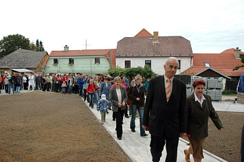 Slavnostní otevření zrekonstruované tělocvičny 2006