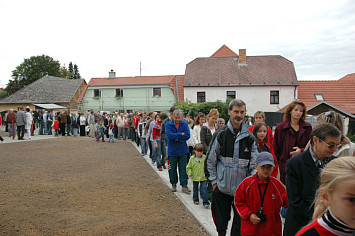 Slavnostní otevření zrekonstruované tělocvičny 2006