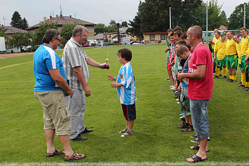 Oslavy prvních dnů užívání  nového areálu  sportoviště.