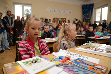 V ZŠ Kasejovice přivítali nové prvňáčky.