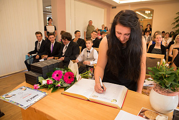 Slavnostní předání vysvědčení absolventům Základní školy Kasejovice 27.6.2014