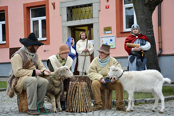 Živý betlém na kasejovickém náměstí 2014