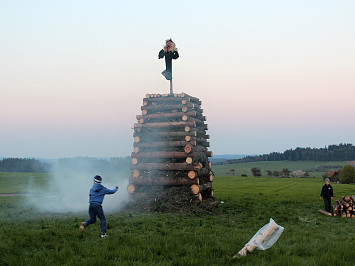 Čarodějnický slet nad Kasejovice