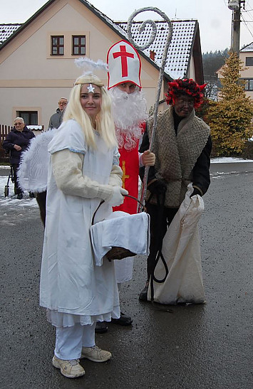 V Kladrubcích slavili netradičním způsobem svátek sv. Mikuláše