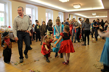 Dostaveníčko zvířátek, princezen a superhrdinů