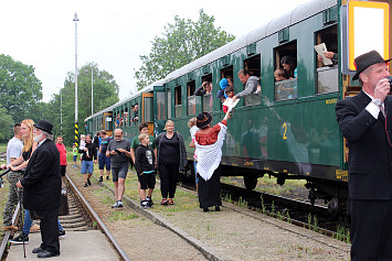 Parní vlak připomněl 120 let trvání místní lokálky