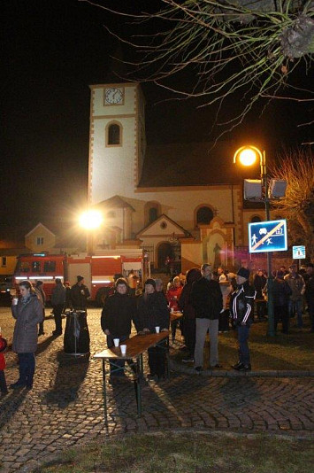 Zpívání koled s Českým rozhlasem Plzeň