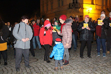 Zpívání koled s Českým rozhlasem Plzeň