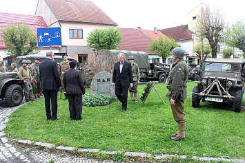 Oslavy konce druhé světové války se v Kasejovicích konaly s Miroslavem Kalouskem