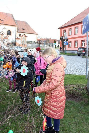 Kasejovice mají velikonoční strom