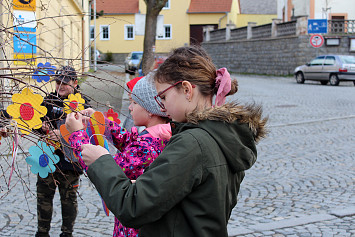 Kasejovice mají velikonoční strom